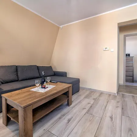 Apartamenty Alicja Dzierzoniow Exterior photo
