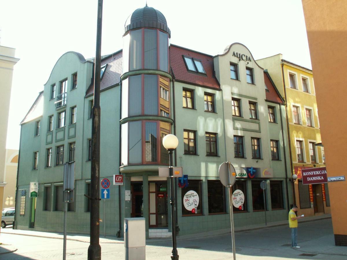 Alicja * Dzierzoniow